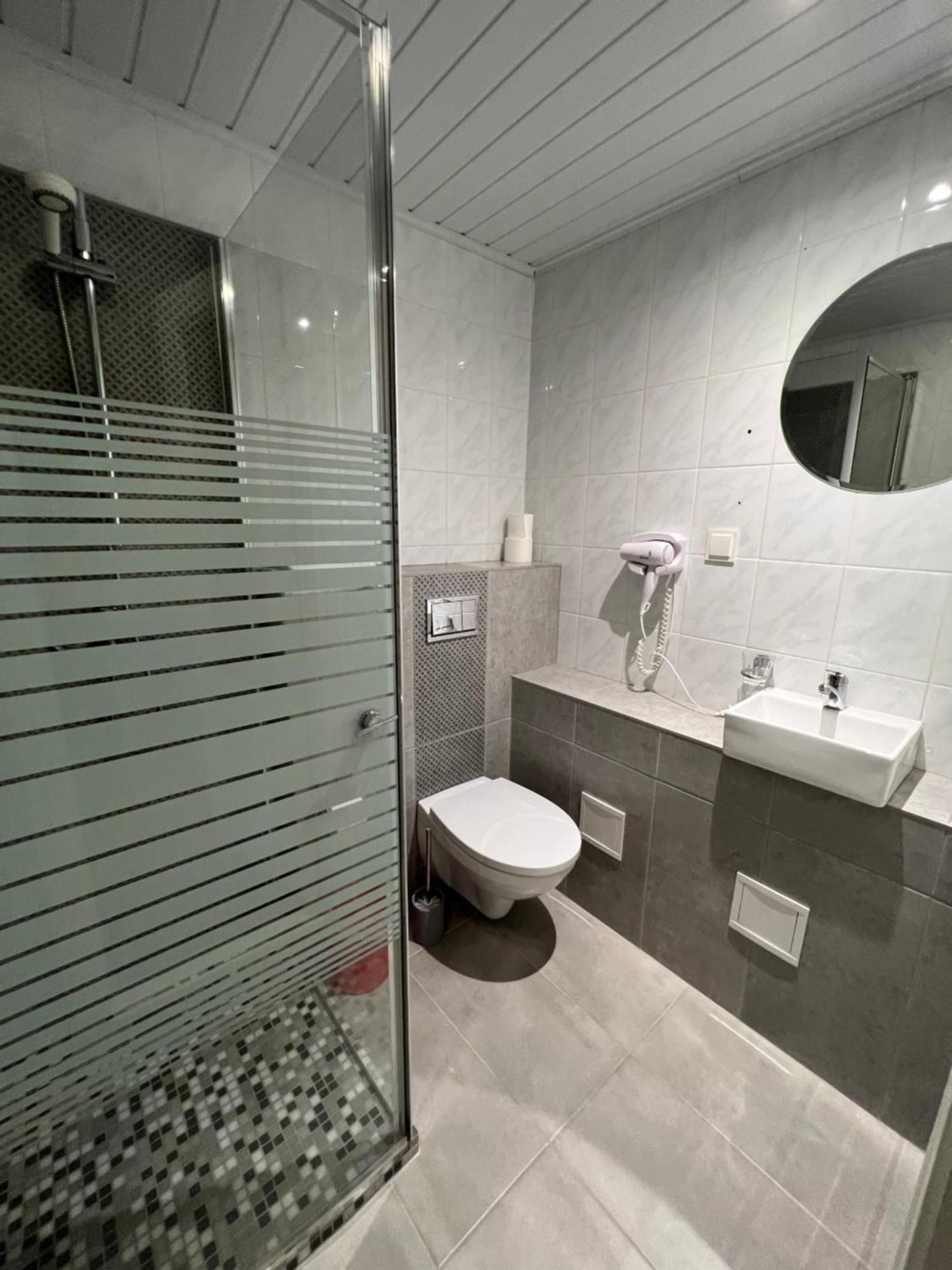 Astra Hotel Клайпеда Экстерьер фото