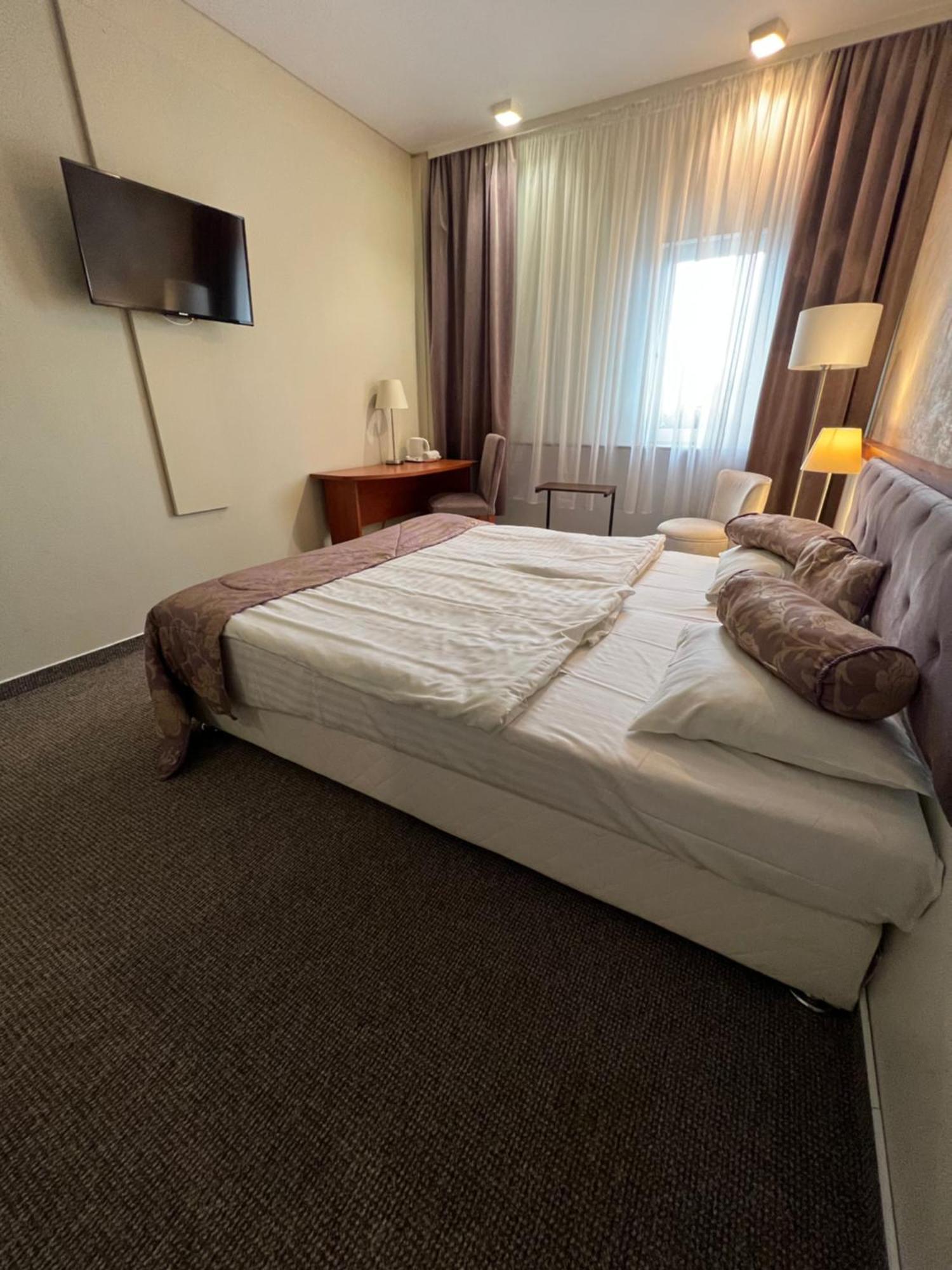 Astra Hotel Клайпеда Экстерьер фото